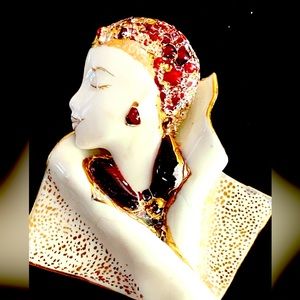 Brooch Ceramic & Glass, Ivory, Hand Painted Gold, Hot Red Glass 3x3” Excellent